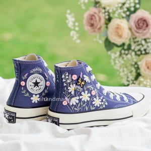 Hand Embroidered Daisy & Butterfly Converse High Tops, Custom Floral Chuck Taylor Sneakers, Cottagecore Canvas Shoes, Unique Gift for Her
