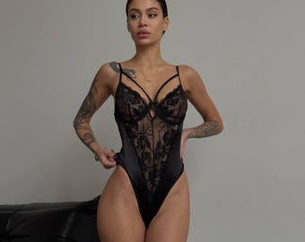 Black Lace Bodysuit with Satin Panels and Underwire – Elegant One-Piece Lingerie with Shaping Fit – Chic and Feminine Gift for Her
