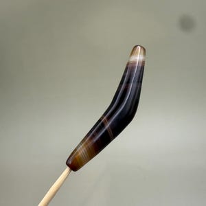 Antikes Tibetisches Himalaya • Schutzamulett • Heilender Achat Edelstein • Antiker spiritueller Talisman Chung Dzi Sehr altes Museumsstück Pemaraka