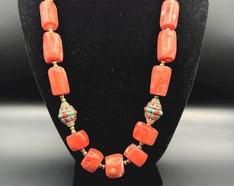Vintage Handcrafted Tibetan Red Coral Necklace – Where Heritage Meets Artistry