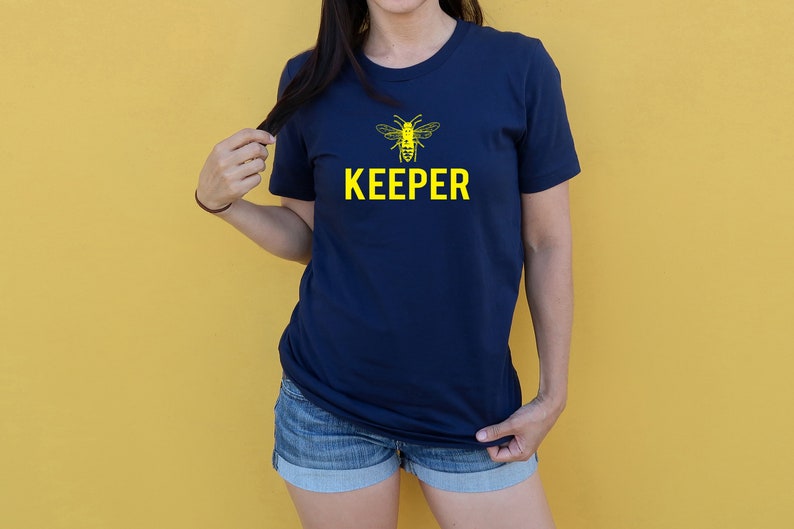 Beekeeper Gift T-Shirt - 'I'm A (bee) Keeper' Unisex Design, 100% Cotton, Multiple Sizes - View #3