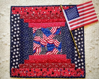 Quilted Table Topper 13.75 x 13.75 Patriotic Log Cabin Country Rustic Farmhouse Cottage Chic Wall Hanging