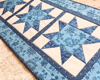 Table Runner Quilted: Blue Floral Sawtooth Star (31.25 x 14)