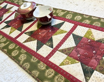 Handmade Quilted Table Runner: Farmhouse Christmas Sawtooth Star, 13.5 x 39