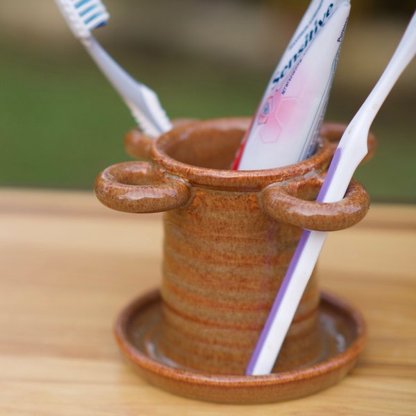 Pottery Toothbrush Holder in Copper Glaze