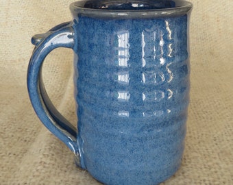 Tasse à café en poterie en grès émaillé bleu foncé, grande 16 oz ** PRÊTE À L'EXPÉDITION