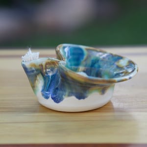 Pottery Olive Oil Lamp in Tri-ColorColor Glaze