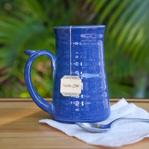 Large 14 ounce Stoneware Coffee Mug for Coffee or Tea in Deep Blue Glaze READY TO SHIP Bild 3