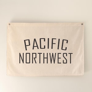 Pacific Northwest Flag Sign Banner, Boho Beach Wall Decor, Coastal Home Decor for Summer,  Canvas Wall Pennant Flag Oregon Washington Idaho