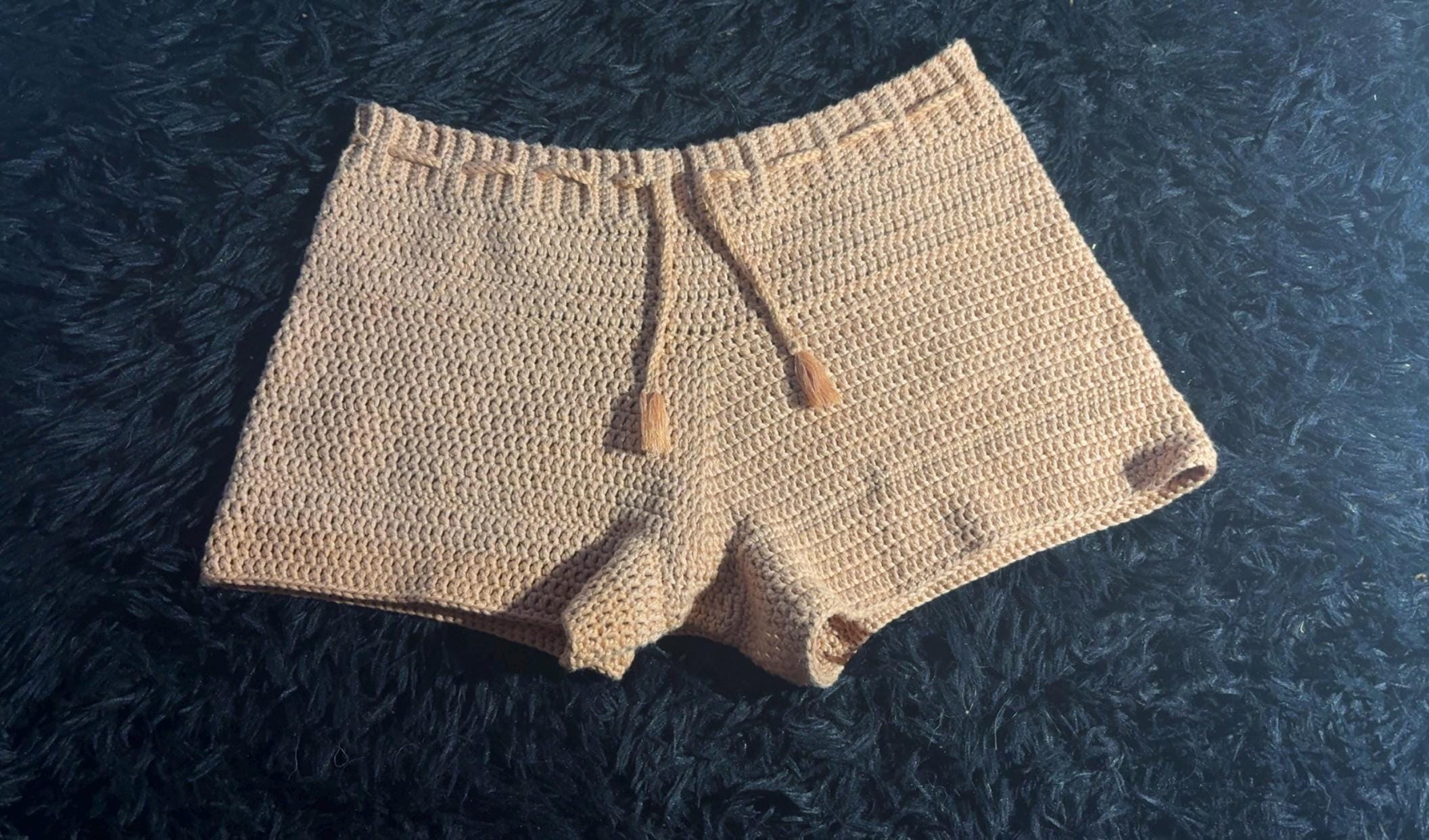 38 Women’s Crochet Shorts Patterns To Make Before Summer Hits 15 Shoreline Shorts Crochet