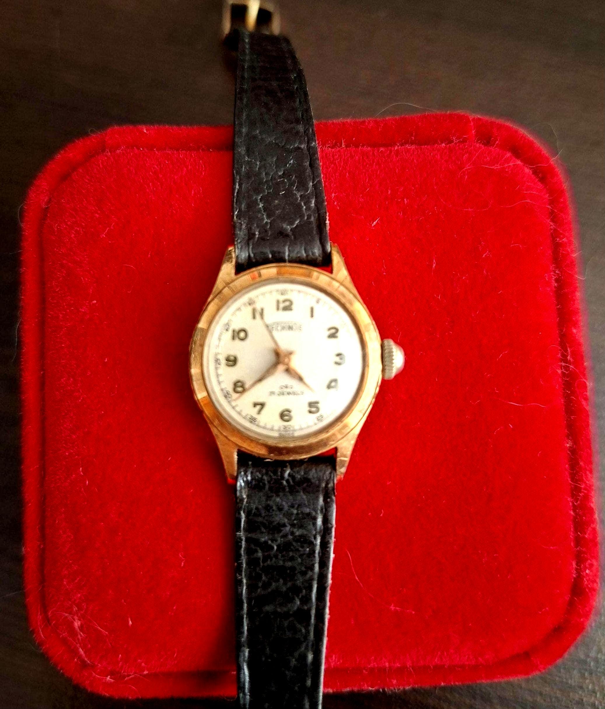 Vintage Technos Ladies Watch 17 Jewels Swiss J.M.B | Automatic