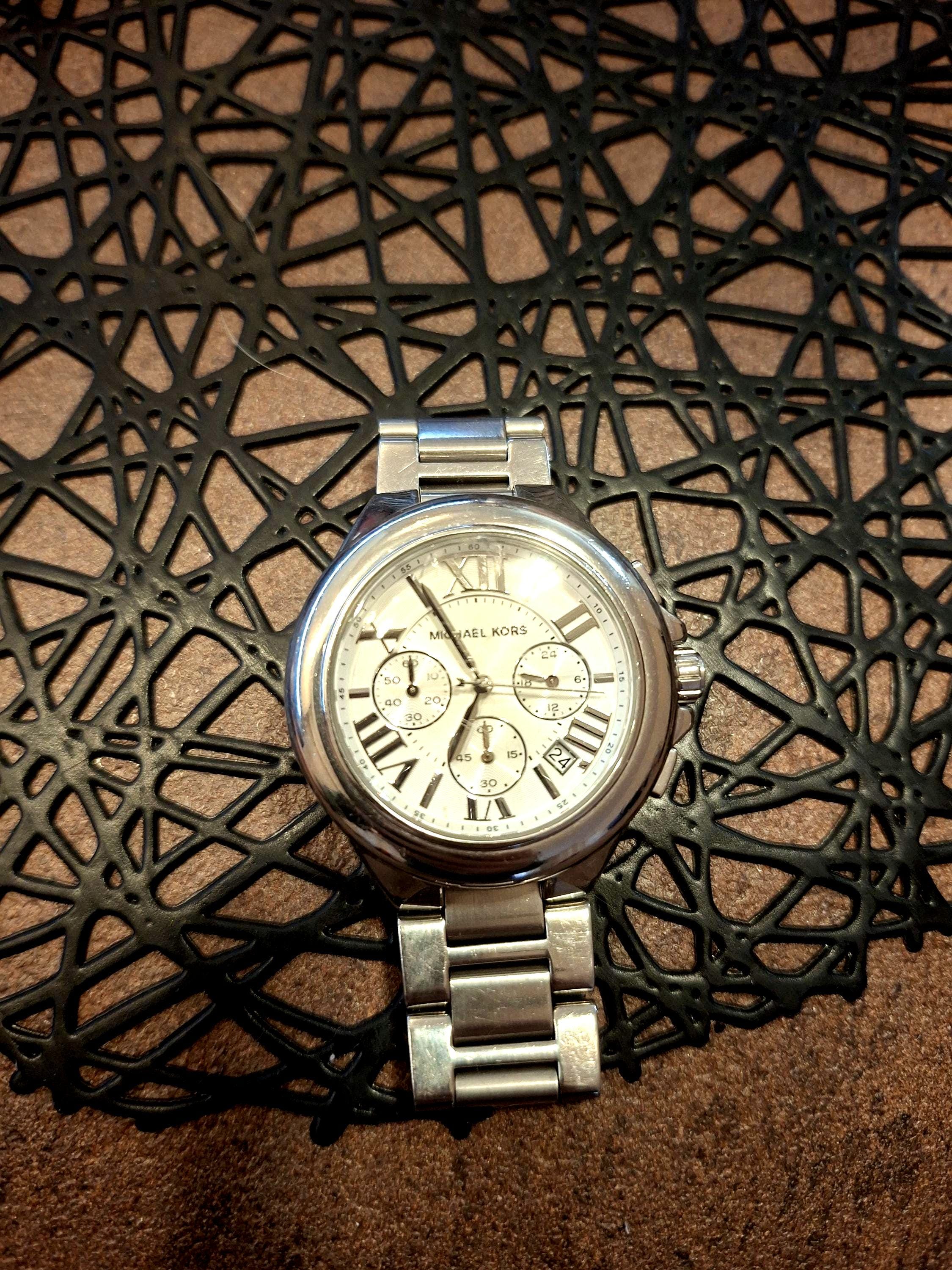 Michael Kors Camille MK5719 Silver Chronograph Watch | Stainless