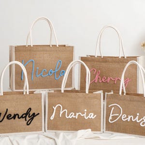 Personalized Bridesmaid Burlap Bag, Bridesmaid Gift Bag, Monogram Tote Bag, Beach Bag, Bridesmaid Gifts, Wedding Favors, Bachelorette Party