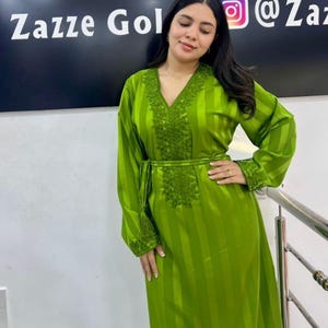 Elegant Moroccan Caftan for Women - Traditional Dress, Refined Embroidery, Multiple Colors Available