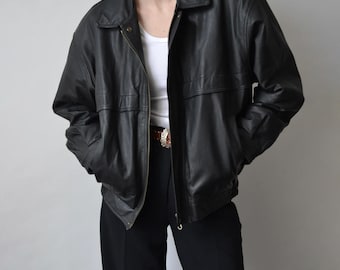 90s Vintage Leather Bomber Jacket: Women's Oversized Retro Outfit