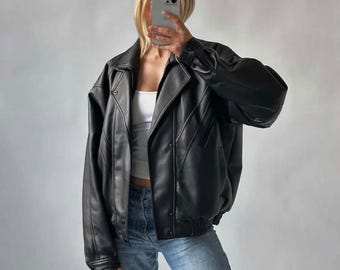 【美品が安い！】 90s Leather jacket (black) Vintage 90s Black Leather Bomber Jacket: Oversized Genuine Leather