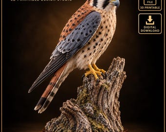 Könnte beinhalten: Eine 3D-druckbare digitale Download-Datei von PRINTUTILITYLAB, die einen detaillierten Turmfalken zeigt, der auf einem strukturierten Baumstumpf sitzt. Der Vogel hat braune, graue und weiße Federn mit schwarzen Flecken, gelbe Füße und einen scharfen Schnabel.