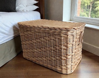 Large Wicker Storage Basket With Lid. Laundry, Toys, Sewing, Kitchen Organizer