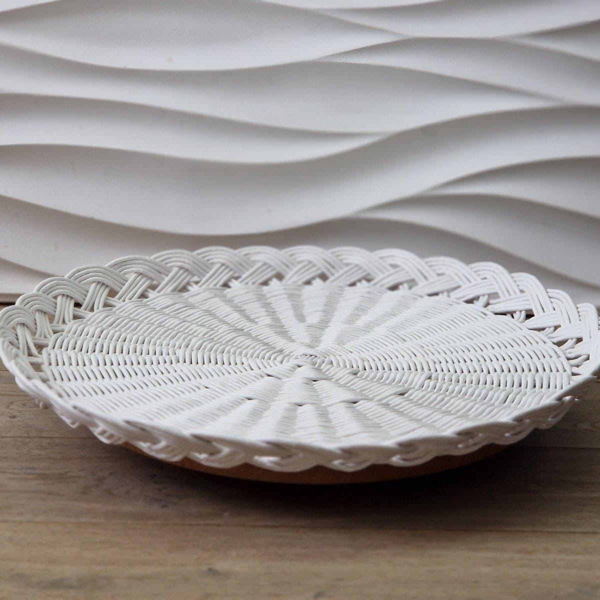 Wicker Tray Round Wicker Tray Bride's Basket Handmade Wicker Tray Serving Tray 17.5 in Fruit Basket  Custom Wicker Trays