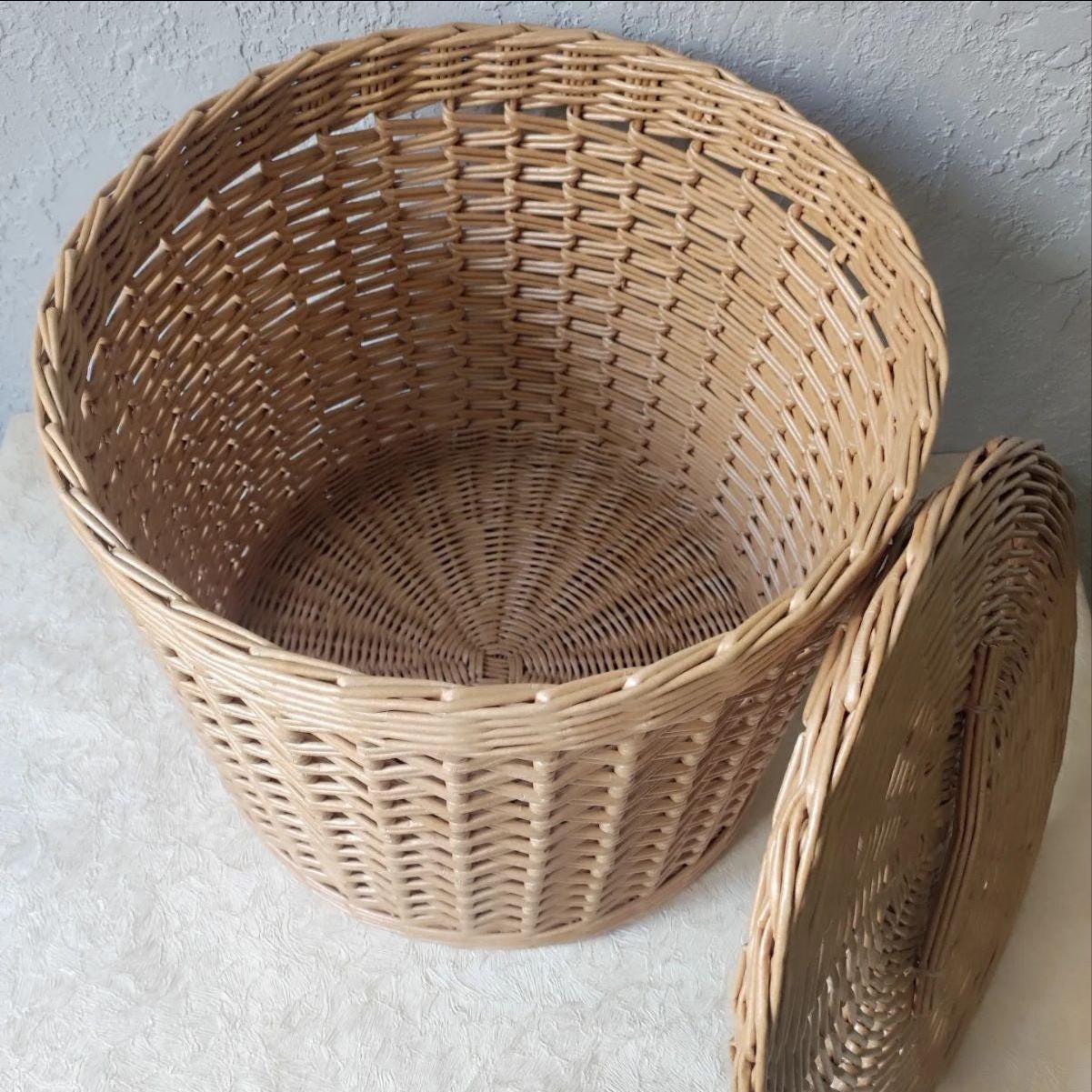 蓋付き籐収納バスケット 14×12; 16×16インチ: バスルーム、裁縫