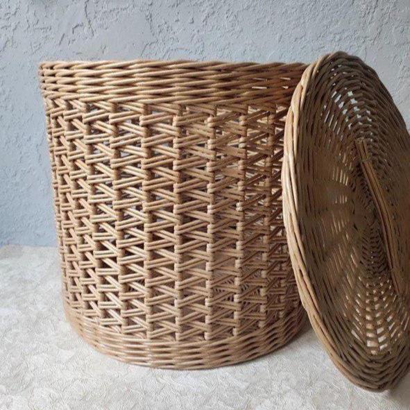 蓋付き籐収納バスケット 14×12; 16×16インチ: バスルーム、裁縫