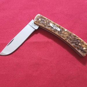 Vintage Pocket Knife Case xx 6137 SS Amber Jigged Bone Handle Sod Buster JR Folding Fishing Camping Hunting
