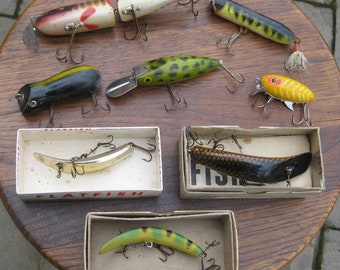 Vintage Wood Fishing Lures Lot of 7 Wooden Antique Lucky Strike