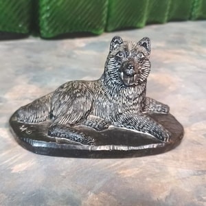 カナダ 80-90s ヴィンテージ WOLF ソープストーン アライグマ 滑石 Wolf Original Inuit - Etsy Canada