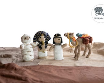 SCHEMA ALL'UNCINETTO Set di bambole egizie (Faraone, Mummia, Cammello) - Amigurumi (pdf, terminologia statunitense)