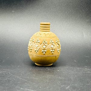 Vaso em miniatura de cerâmica vintage, pote decorativo em estilo antigo, decoração rústica para casa.