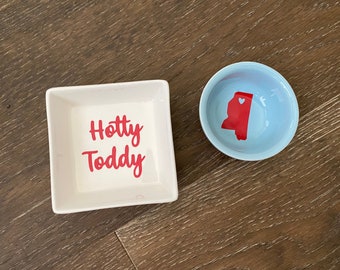 University of Mississippi, Ole Miss, Hotty Toddy Gift - Jewelry Dish - Ring Dish - Graduation Gift