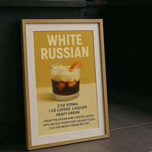 ホワイト・ロシアン・ウォールアート - カクテルレシピプリント、ミクソロジーポスター、バーカート装飾、ヴィンテージドリンクイラスト、キッチンウォールアート