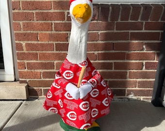 Cincinnati Reds Porch goose outfit