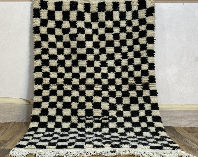 Moroccan Wool Checkered Rug – Black and White Handwoven Carpet, Modern Floor Accent
