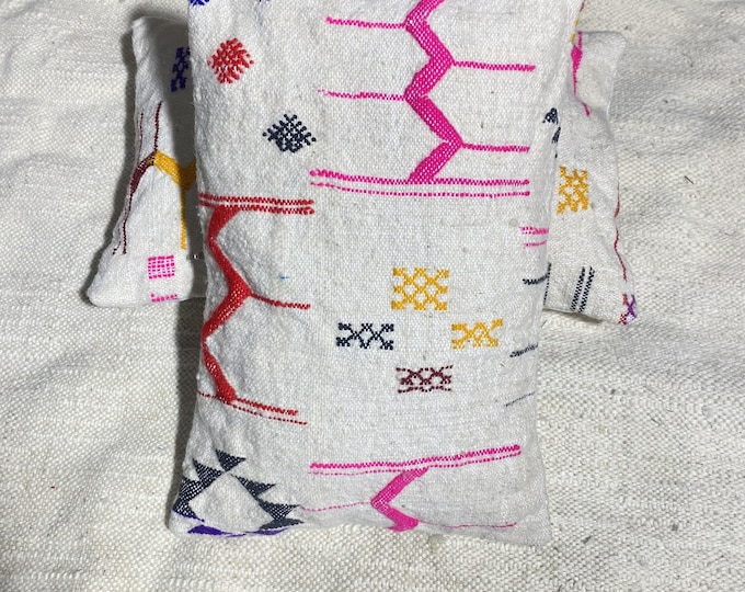 Vibrant Berber Wool Lumbar Pillow Cover | 54x35cm Multi-Color Amazigh Pattern
