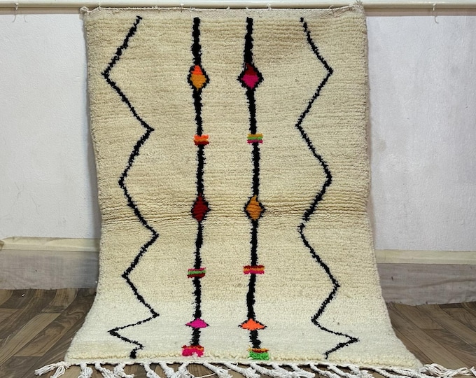 Authentic Azilal Wool Rug | Handwoven Moroccan Carpet with Minimalist Design & Color Accents