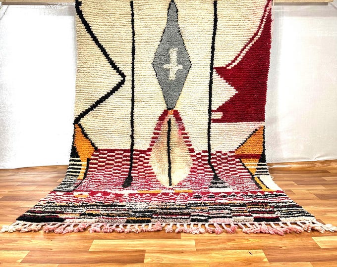 Geometric Tribal Statement Rug – Handwoven Moroccan Wool | Amazigh Art | Custom Sizes Available