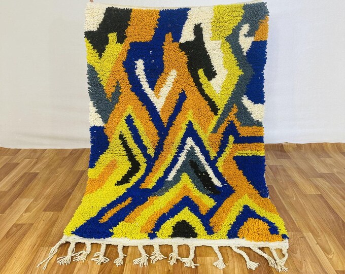 Handwoven Wool Sheep Rug: Moroccan Berber Tribal Art