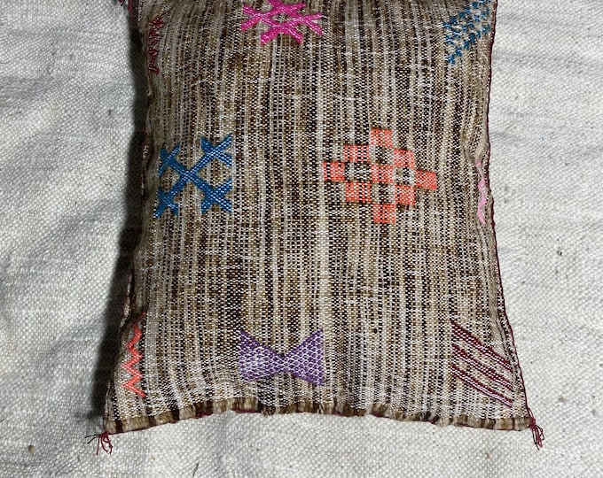 Berber Multi-Color Wool Pillow Cover – 50x54cm Decorative Cushion for Bedroom Sofa Home Gift