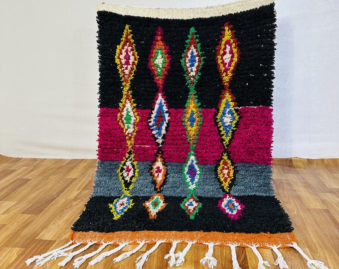 Handwoven Berber Wool Rug: Diamond Motifs, Fuchsia & Black Tribal Art