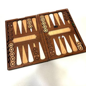 Nasrid Art Travel Backgammon Set - Smalt, bärbart spelbräde