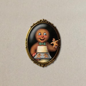 Gingerbread Man Brooch - Gingerbread Man Pin - Christmas Pin - Christmas Brooch - Oval