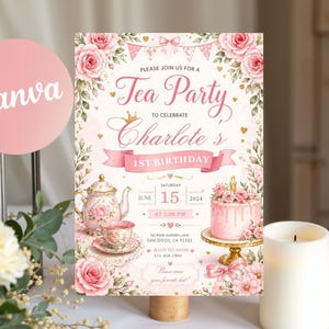 Könnte beinhalten: Eine rosa Einladung zur Teeparty mit floralen und Banner-Akzenten. Die Einladung lautet "Tea Party" zur Feier von "Charlotes 1. Geburtstag" am 15. Juni 2024. Eine Teekanne, eine Tasse und ein Kuchen sind ebenfalls abgebildet.