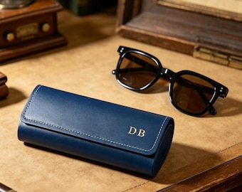 Personalized Glasses Case, Custom Sunglasses Box, Eyeglasses Holder, Vintage Magnetic Vegan Leather Glasses Case, Gift for him, Gift for her