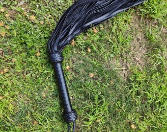 Handmade Leather Flogger Real Cowhide Leather Suede 30 Falls Black Whip