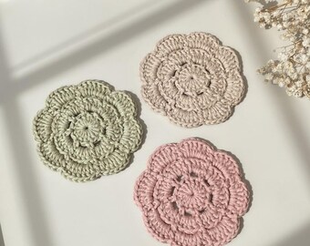 Juego de 3 posavasos de camelia / Posavasos de flores de ganchillo hecho a mano