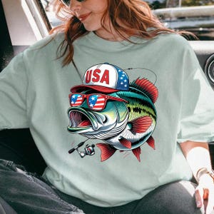 Funny Fish Bass American Flag Fishing Fisherman 4th of July png,  Funny Bass Fish PNG, 4th Of July Png, Sarcastic Fisherman png