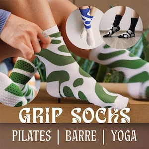 Curvy Grip Crew Socks for Pilates, Yoga, Barre, Lagree
