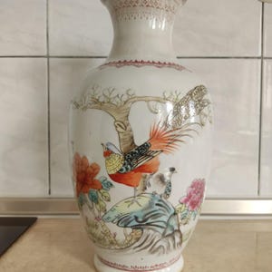 Chinese porcelain Zhongguo Jingdezhen Zhi vase//Chinoiserie landscape famille rose vase//Oriental Ceramic //Large vase//Vintage flower vase