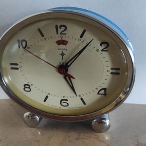 POLARIS // Working alarm clock//Vintage  Mechanical Alarm Clock//Chinese Alarm Clock 70s//Vintage table clock//Old alarm clock